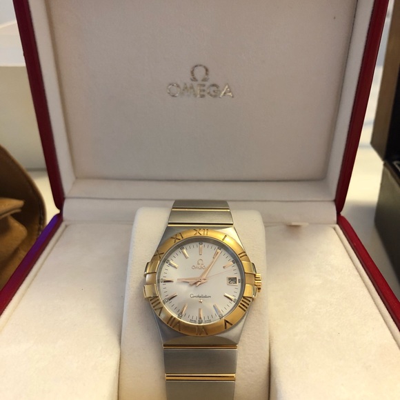 Omega | Accessories 